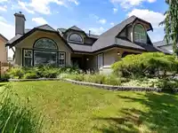 5677 185 STREET - thumbnail 2