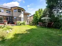 5677 185 STREET - thumbnail 39