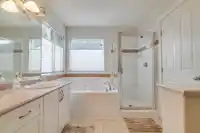 20199 70A AVENUE - thumbnail 4