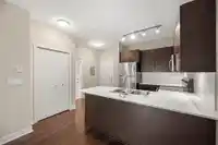305 20460 DOUGLAS CRESCENT - thumbnail 10