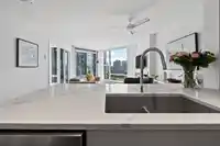 1207 455 BEACH CRESCENT - thumbnail 12