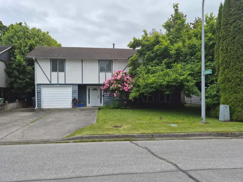 8280 ROSEBANK CRESCENT - photo 1 of 1