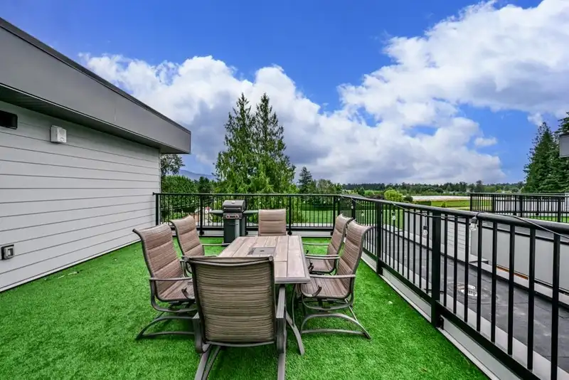 59 1419 MCCALLUM ROAD - photo 4 of 30