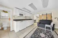 1049 W 33RD AVENUE - thumbnail 38