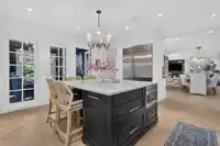 3389 PINE CRESCENT - thumbnail 16