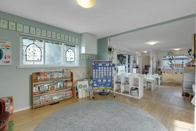 1554 STEVENS STREET - photo 4 of 37