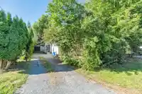 46054 ROBERTSON AVENUE - thumbnail 2