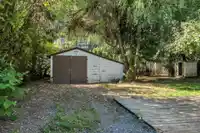 46054 ROBERTSON AVENUE - thumbnail 6