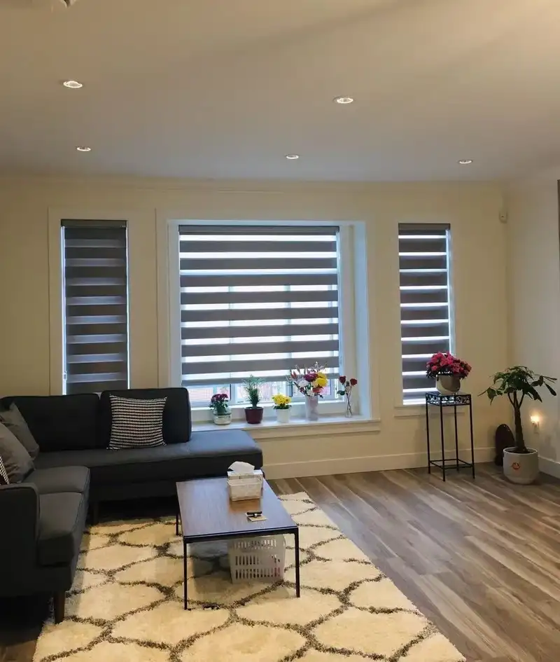 2822 GLEN DRIVE - photo 2 of 12