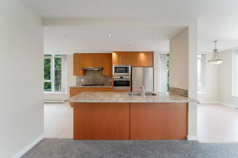 702 2688 WEST MALL - photo 4 of 35