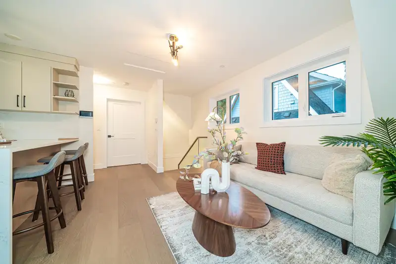 1926 WILLIAM STREET - photo 3 of 25