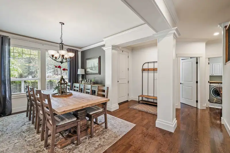 5017 223 STREET - photo 3 of 33