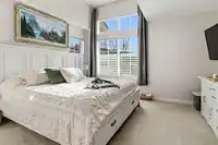 88 5551 ADMIRAL WAY - thumbnail 22