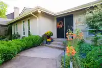 2283 204A STREET - thumbnail 4