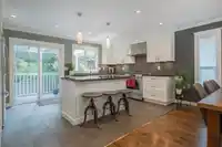 21242 94B AVENUE - thumbnail 11