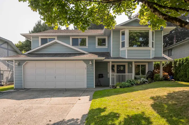 21242 94B AVENUE - photo 3 of 40