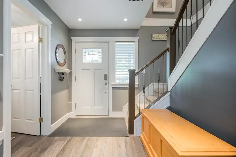 21242 94B AVENUE - photo 4 of 40