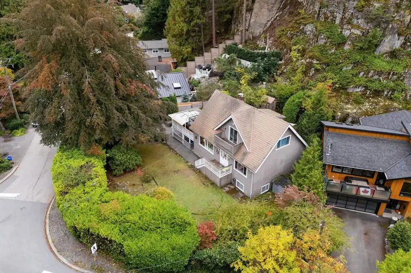 5607 EAGLE HARBOUR ROAD - photo 1 of 40