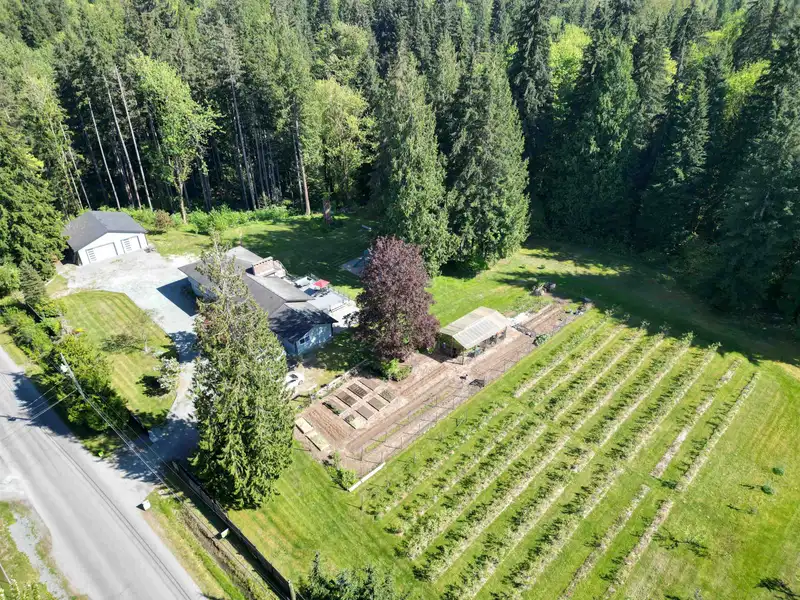 25908 124 AVENUE - photo 1 of 40
