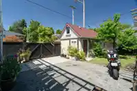 219 E 38TH AVENUE - thumbnail 33