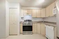 316 301 MAUDE ROAD - thumbnail 7