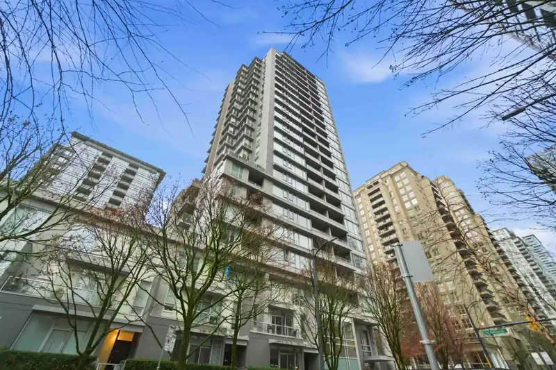 1701 1001 RICHARDS STREET - photo 1 of 30