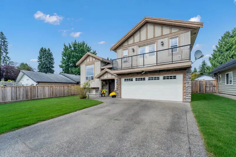5325 GILPIN STREET - photo 2 of 40