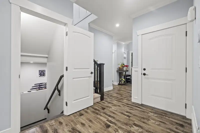 2012 BEAVER STREET STREET - photo 3 of 33