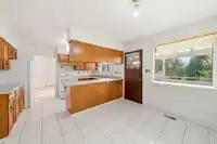 5180 SPRINGDALE COURT - thumbnail 11