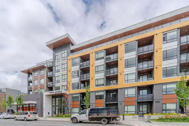 503 27249 ALDERGROVE TOWN CENTRE DRIVE - photo 3 of 24