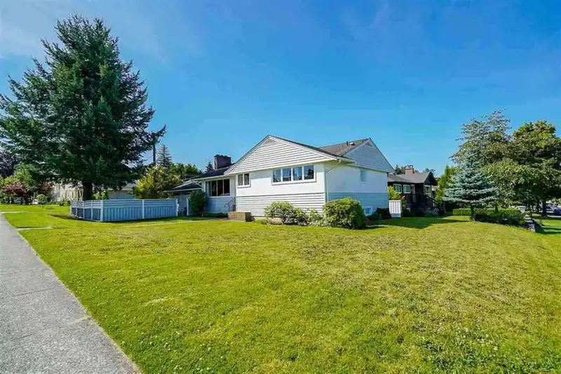 7833 COQUITLAM STREET - photo 1 of 14