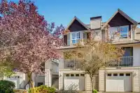 18636 65 AVENUE - thumbnail 2