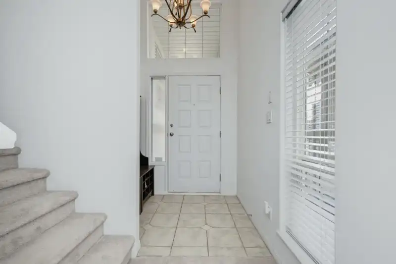 18636 65 AVENUE - photo 3 of 36