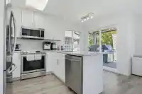 18636 65 AVENUE - thumbnail 9
