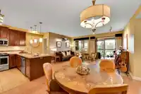 411 8157 207 STREET - thumbnail 11