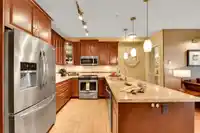 411 8157 207 STREET - thumbnail 12