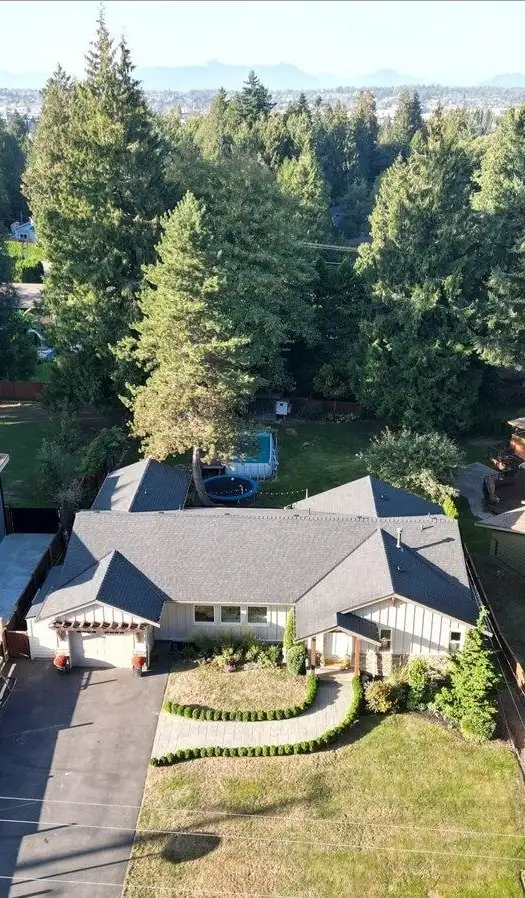 20181 48 AVENUE - photo 4 of 40