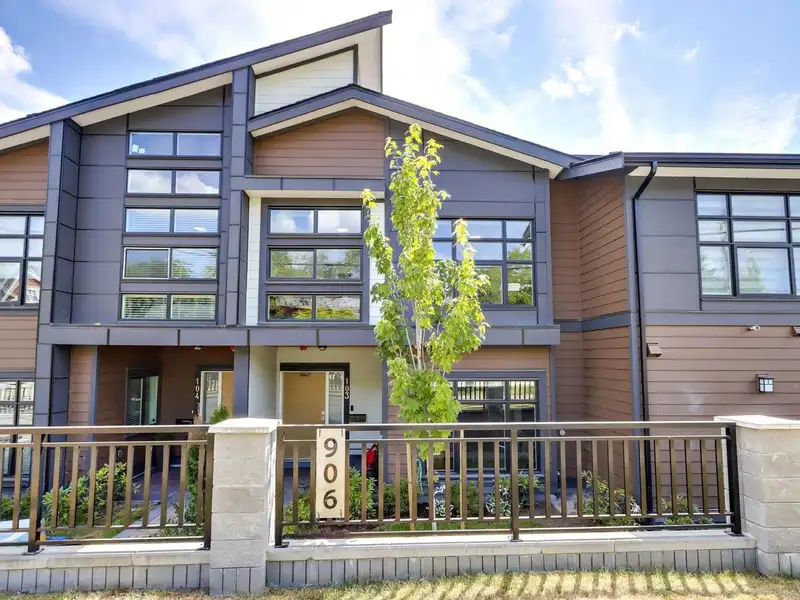 103 906 QUADLING AVENUE - photo 1 of 24