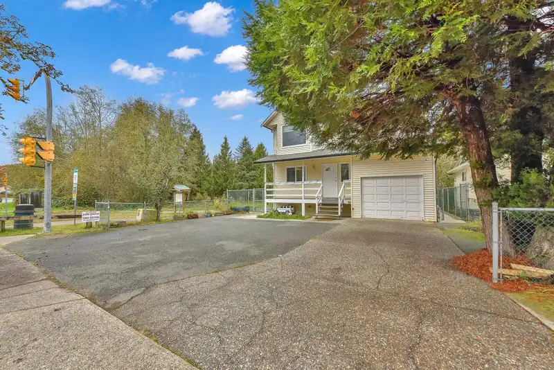 20703 51B AVENUE - photo 1 of 40