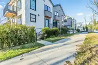 7357 OAK STREET - thumbnail 1