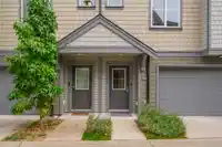 37 8050 204 STREET - thumbnail 3