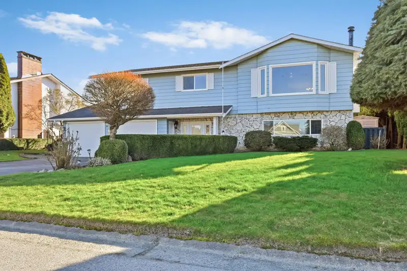 46464 BRICE ROAD - photo 2 of 37