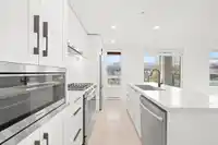 405 3038 ST GEORGE STREET - thumbnail 6