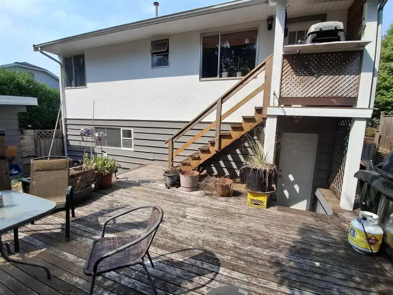 11352 82A AVENUE - photo 1 of 21