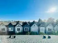 35 6868 BURLINGTON AVENUE - thumbnail 11