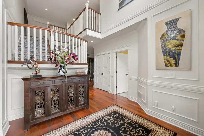 23133 80 AVENUE - photo 2 of 40