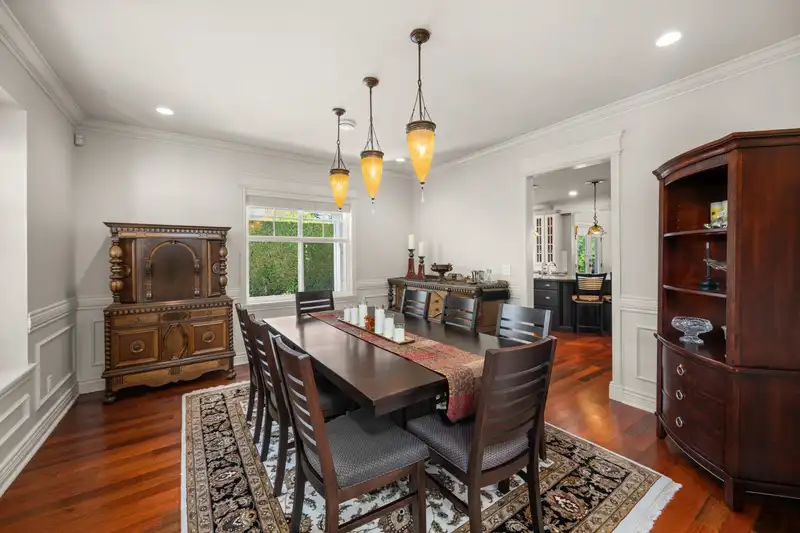 23133 80 AVENUE - photo 3 of 40