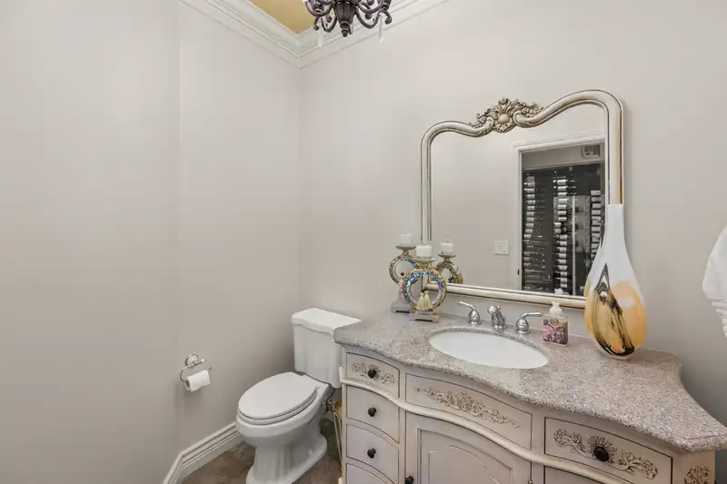 23133 80 AVENUE - photo 4 of 40