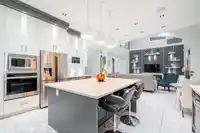 8670 TUNIS PLACE - thumbnail 11