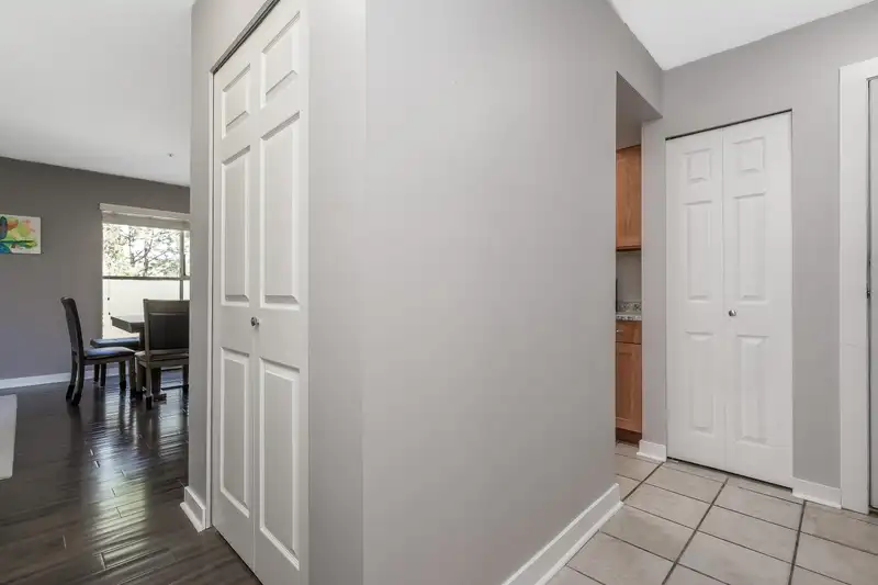 304 20350 54 AVENUE - photo 4 of 29